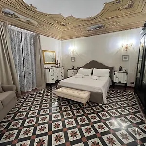 La Piazza E Mia Apartment